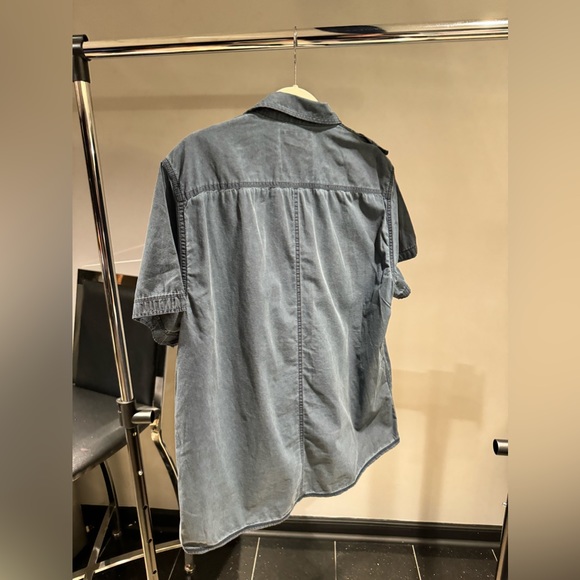 Guess button down - Picture 4 of 7